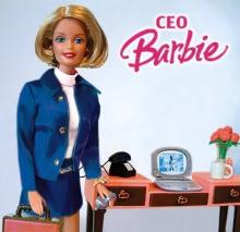 Poupée Barbie CEO de la société Mattel Source : https://theonion.com/ceo-barbie-criticized-for-promoting-unrealistic-career-1819568000/